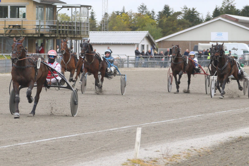 Amerikansk 10-Traver udbydes eastern_promise