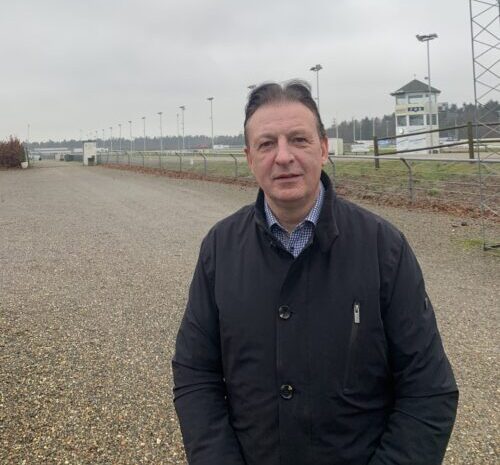 Jan Nørbjerg – Man har bortvist mig uden grund Jan-Noerbjerg-scaled-e1606818778455