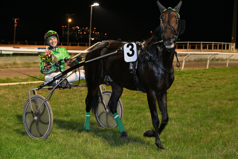 DANILO F NIX NZ9 9954