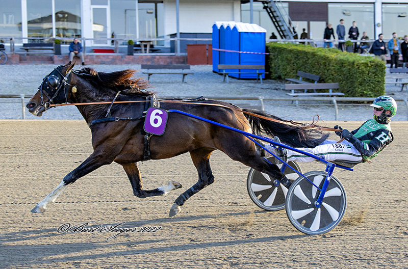 Team Westergaard til Norge i dag ZAFFIRO_JET_Z5A4967