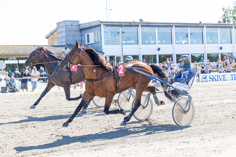 GARCON DE MEAUX 1 of 1