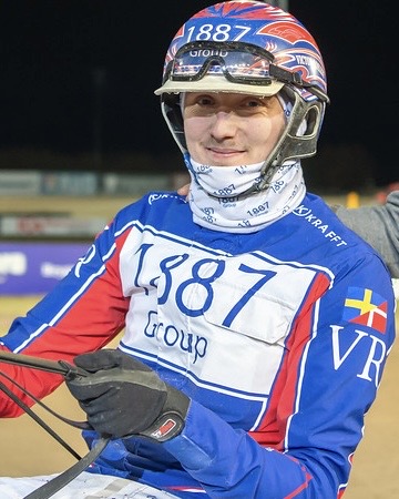 909bc0a2 f283 4fd2 a1da 8df05ae0f14d