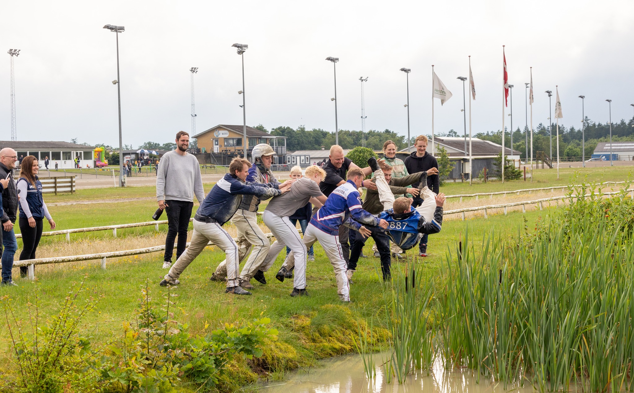 491952318 1221099126684934 3331884175927691990 n
