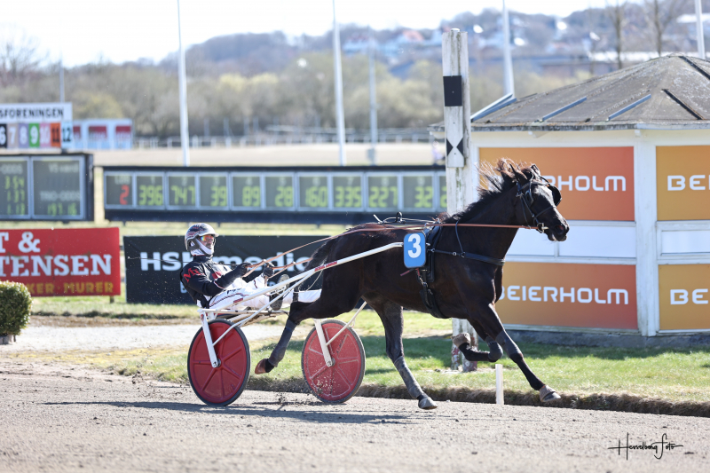Michael Lønborg fortsætter 895A8835