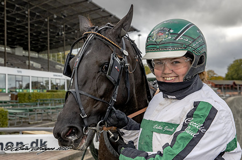 Cecilie Juul Clausen triumferede i årets første start ILLUSTRIOUS_ONE_D2I0449
