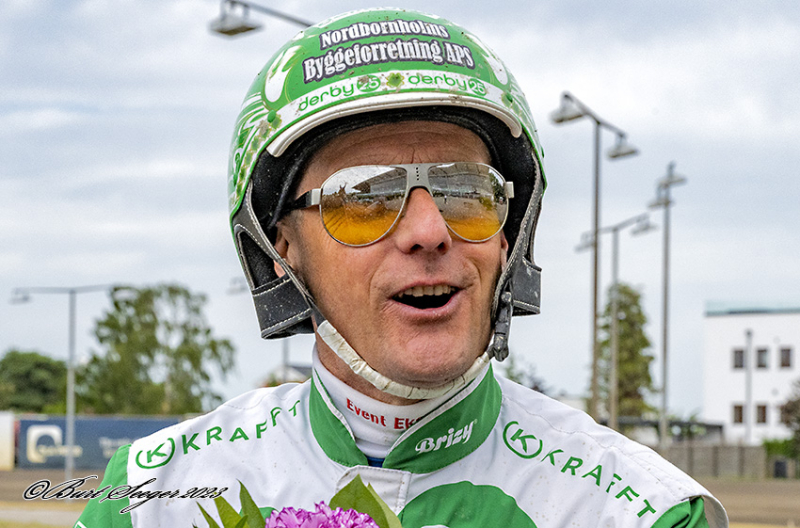 RENE KJ R DSC2432